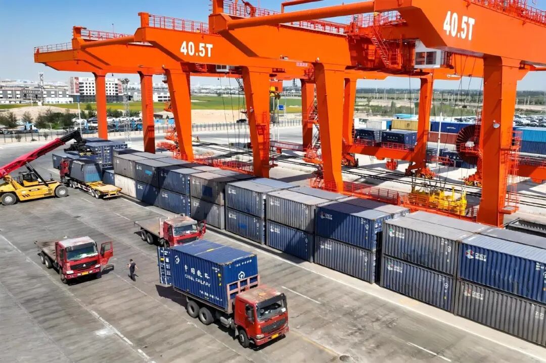 �Թ���������Ŧ����֧�־��ø�������չ