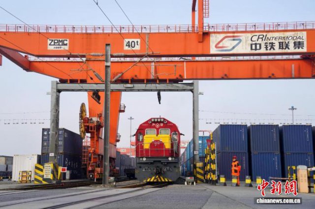 “熊猫号”中欧班列发运 助力“四川造”出海提质增效