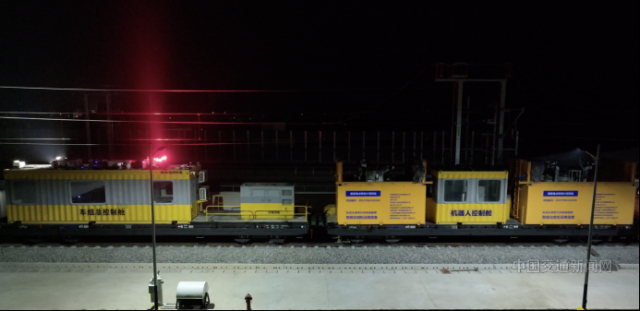 �Ӵ�������������άװ���ڹ�տ����ʾ��Ӧ��