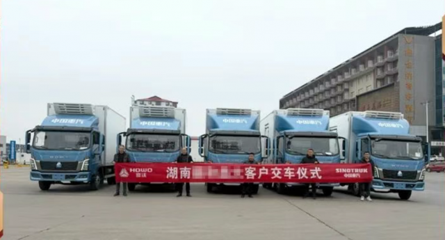 �𱬽������й�����HOWO�Ῠ�Ʋ��ɵ� �׼�ϲӭ���ź�