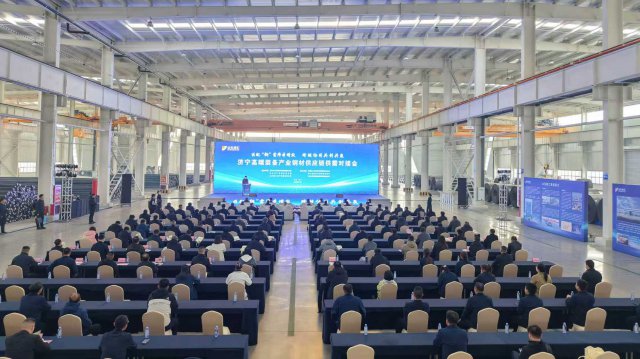 ���衰�������������ٰ�߶�װ����ҵ����Խӻ�ı��Ӯ