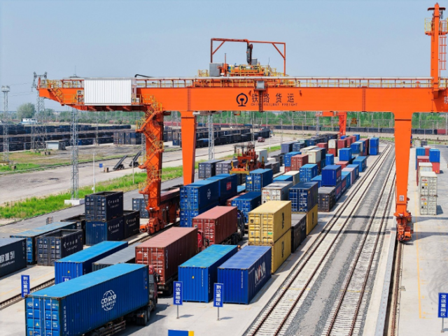 ϲӭ�����ź족 ������������һ��������142.11%